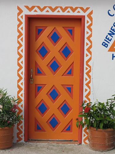 colorful holbox door