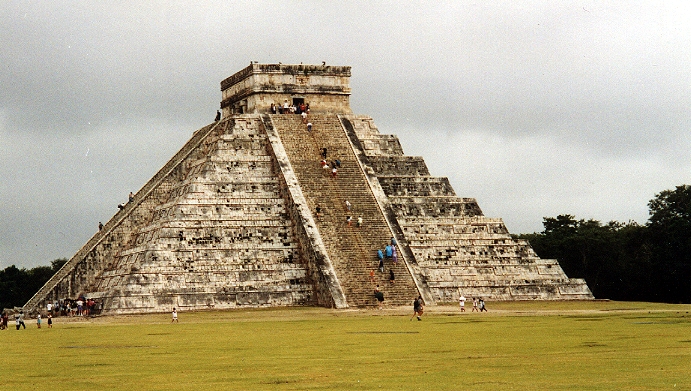el castillo chichen itza 1999